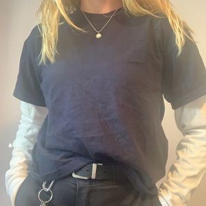 BRANDY MELVILLE KATRINA LAYERED TOP NAVY AND WHITE